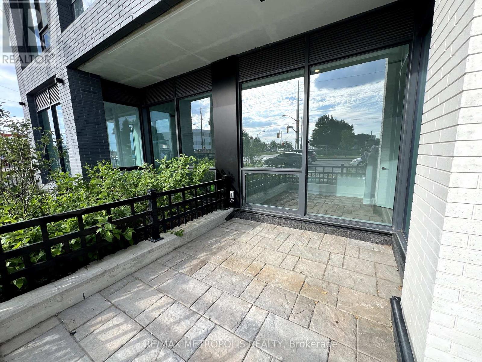 Photo 15 of 118 1100 Sheppard Avenue W, Toronto ON