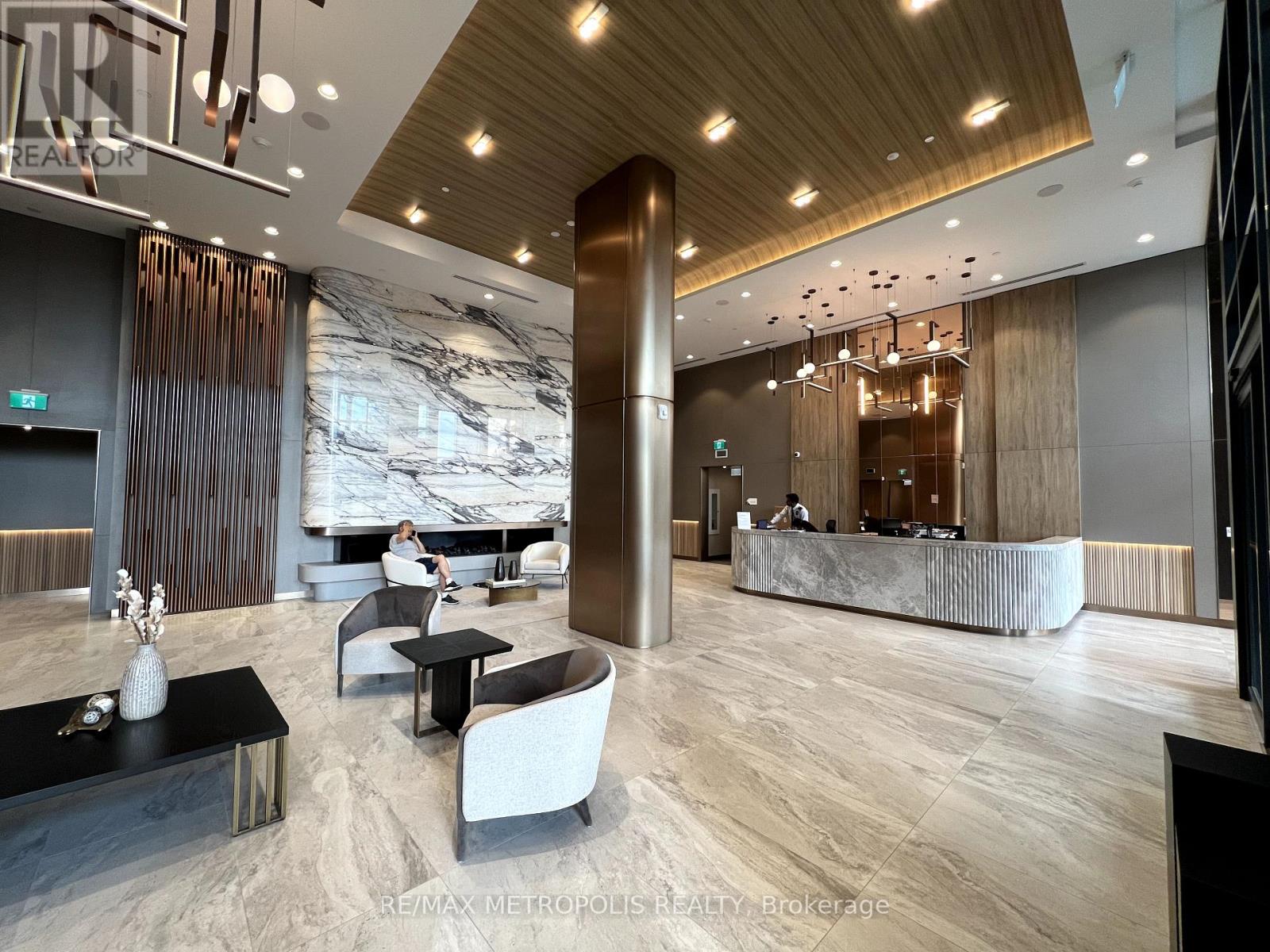 Photo 3 of 118 1100 Sheppard Avenue W, Toronto ON