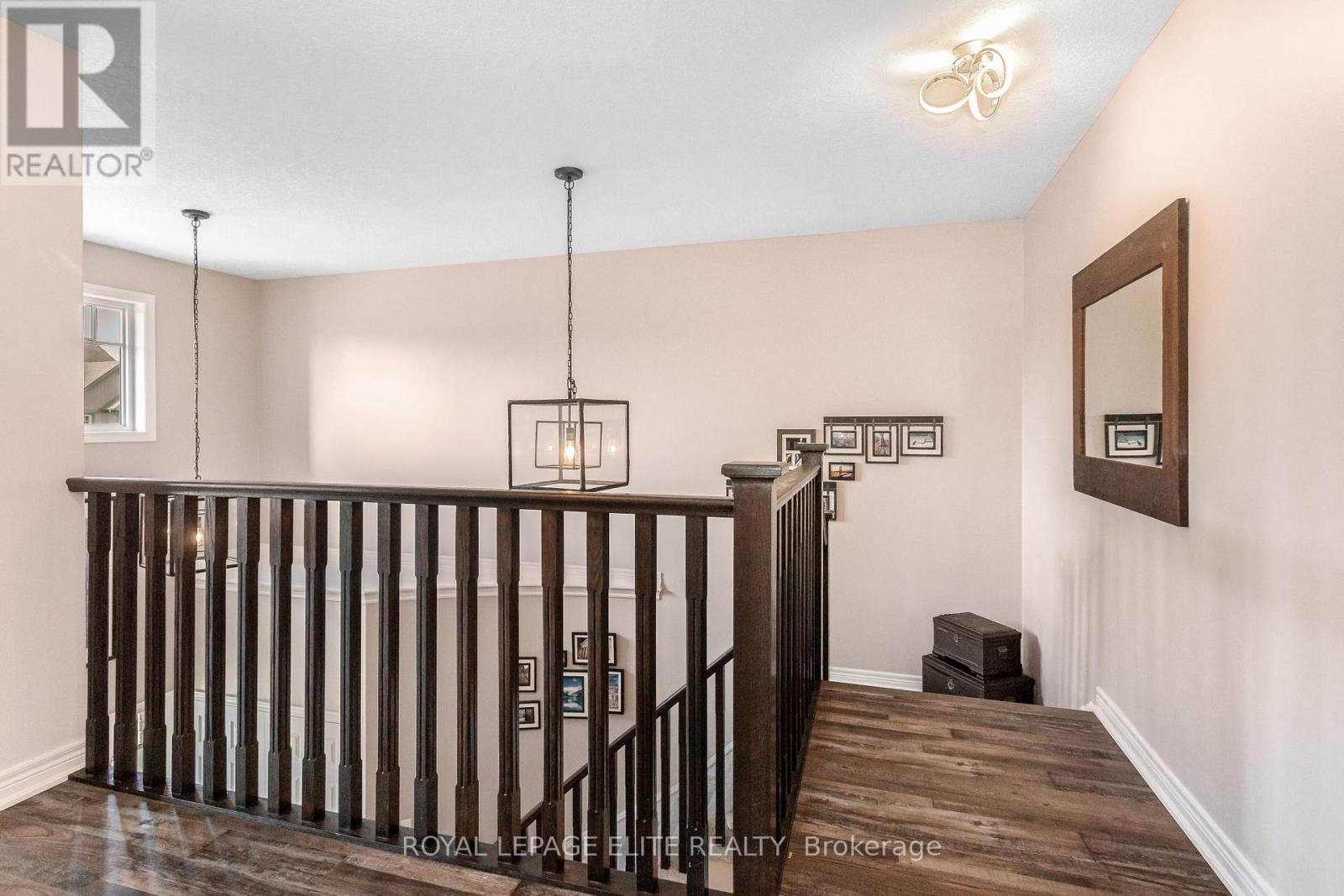 Photo 22 of 49 Preston Drive, Orangeville ON