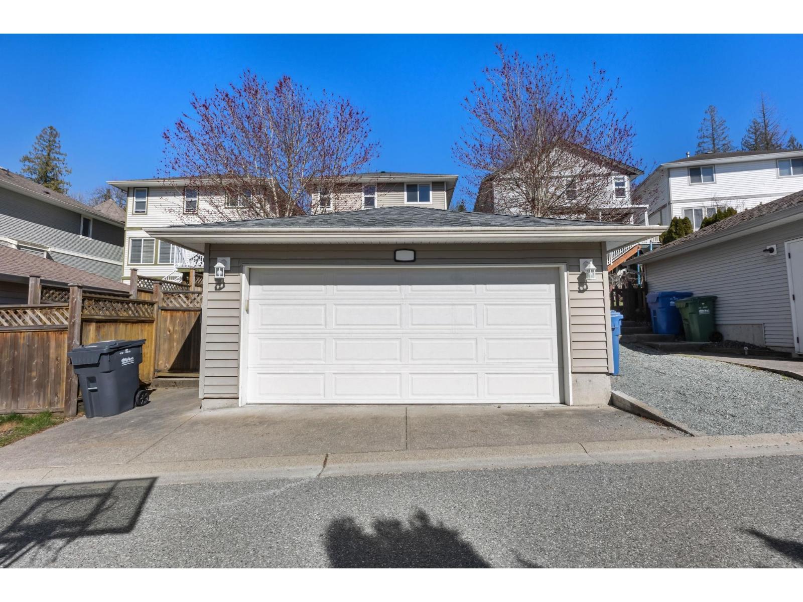 Photo 37 of 36516 Lester Pearson Way, Abbotsford BC