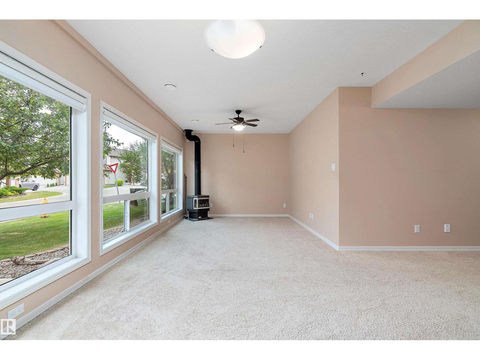 Photo 38 of 23 2815 34 Av Nw, Edmonton AB