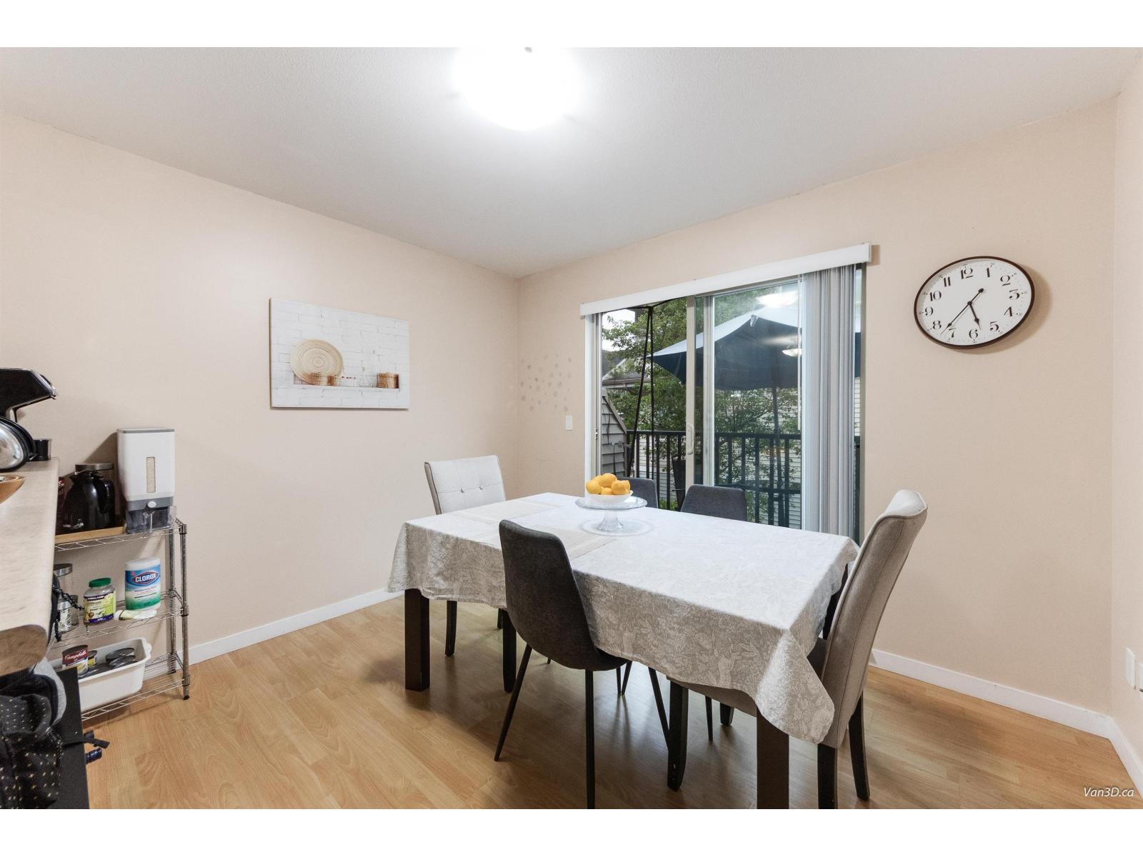 Photo 13 of 29 5388 201 A Street, Langley BC