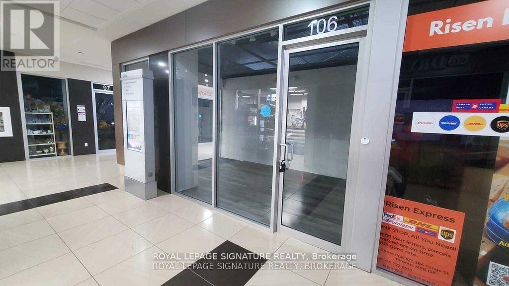 Photo 4 of 106 384 Yonge Street, Toronto ON