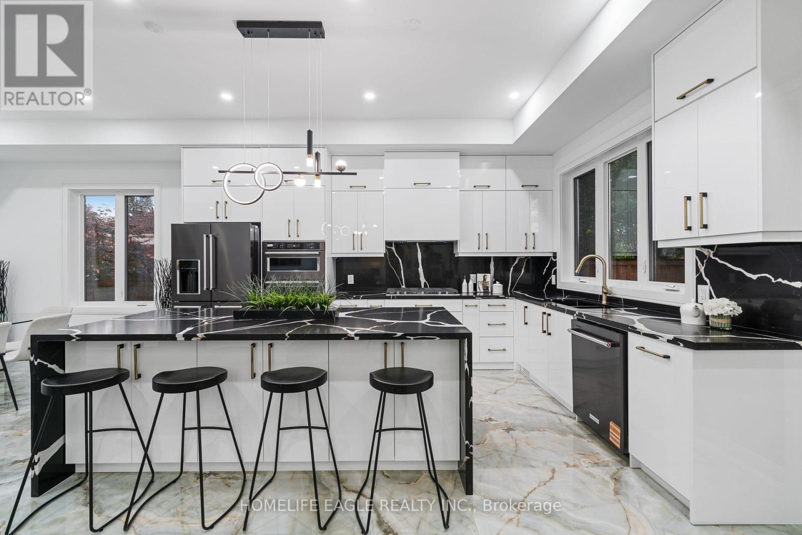 Photo 7 of 11 Glen Muir Drive, Toronto ON
