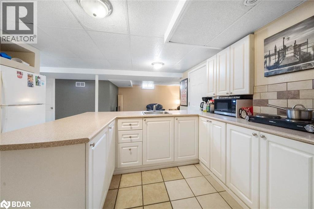 Photo 33 of 456 St Vincent Street, Barrie ON