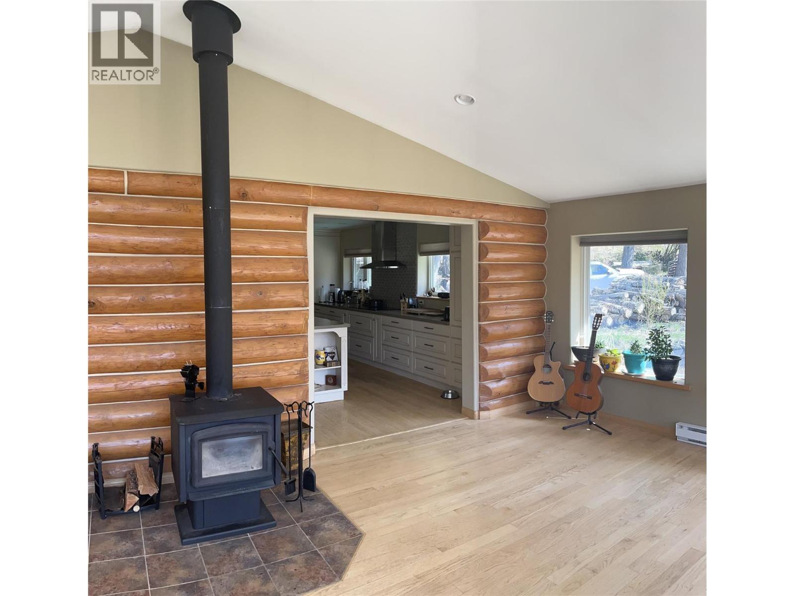 3815 33 Highway, Westbridge