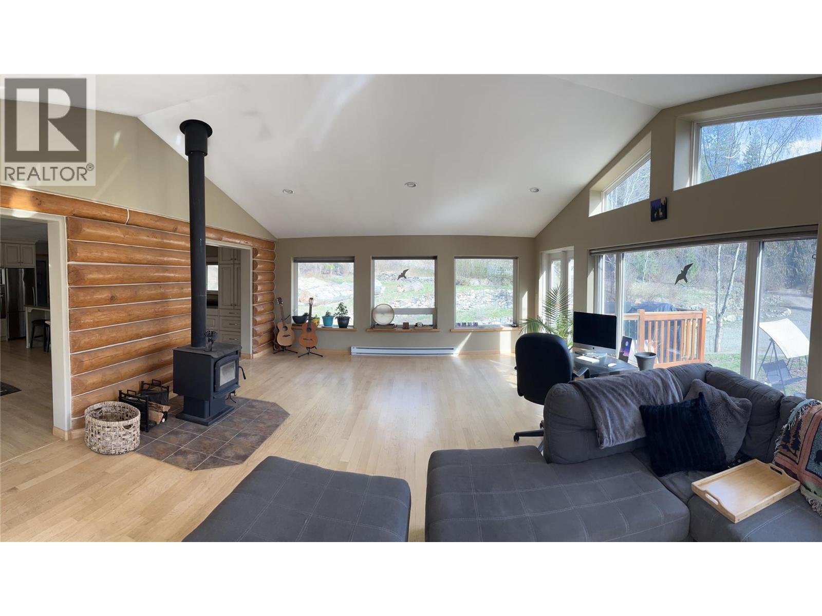 3815 33 Highway, Westbridge