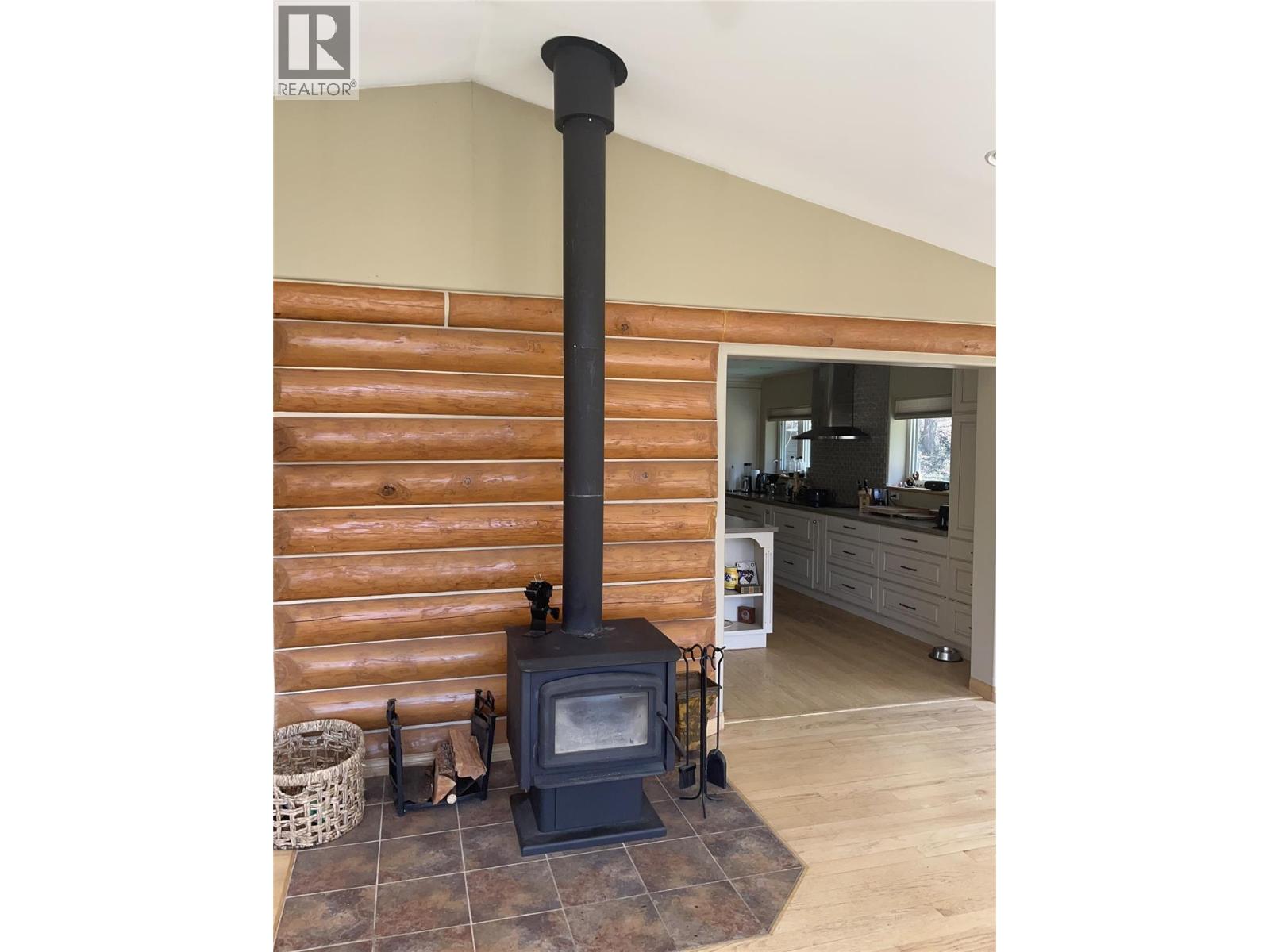 3815 33 Highway, Westbridge