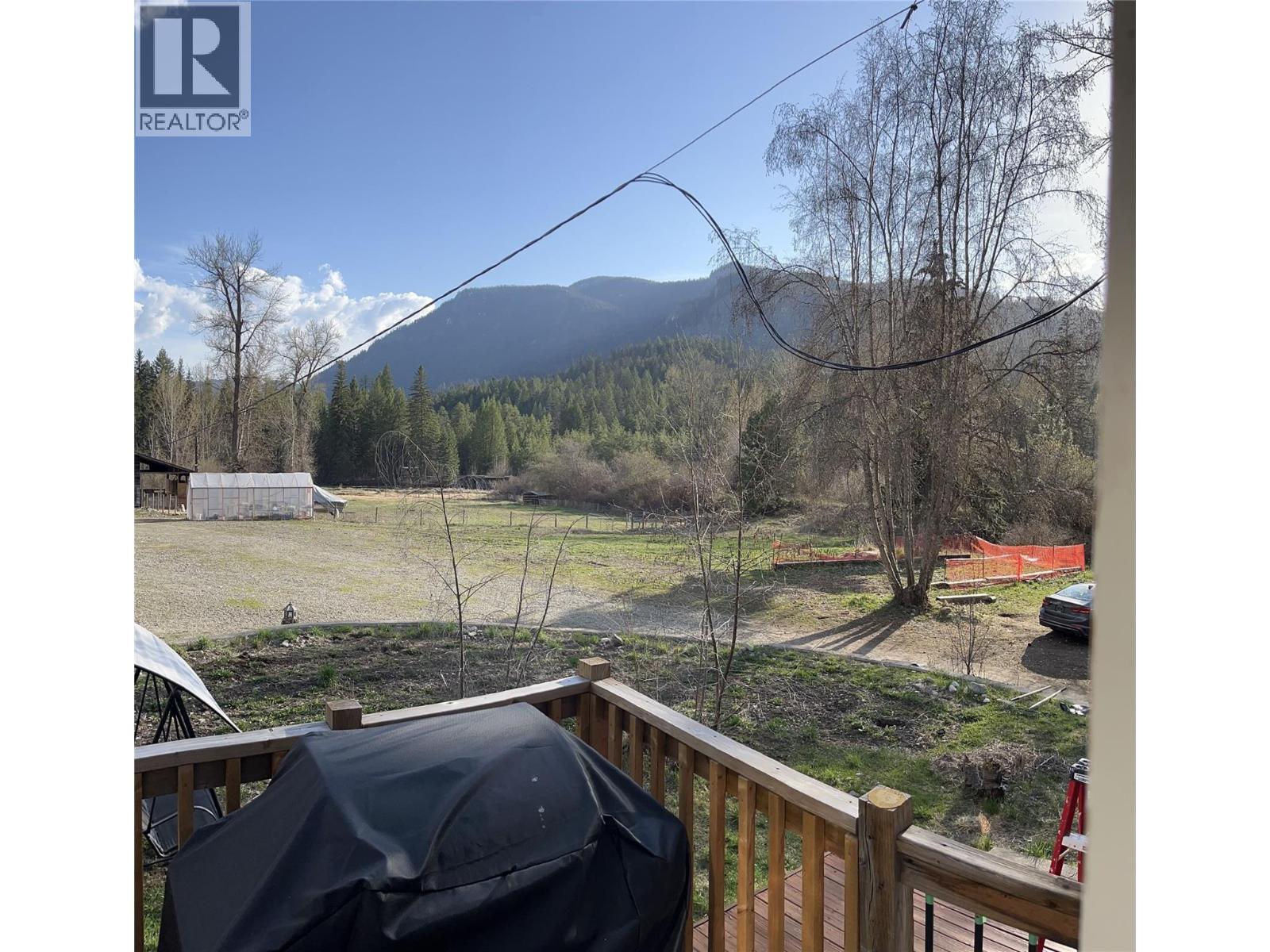 3815 33 Highway, Westbridge