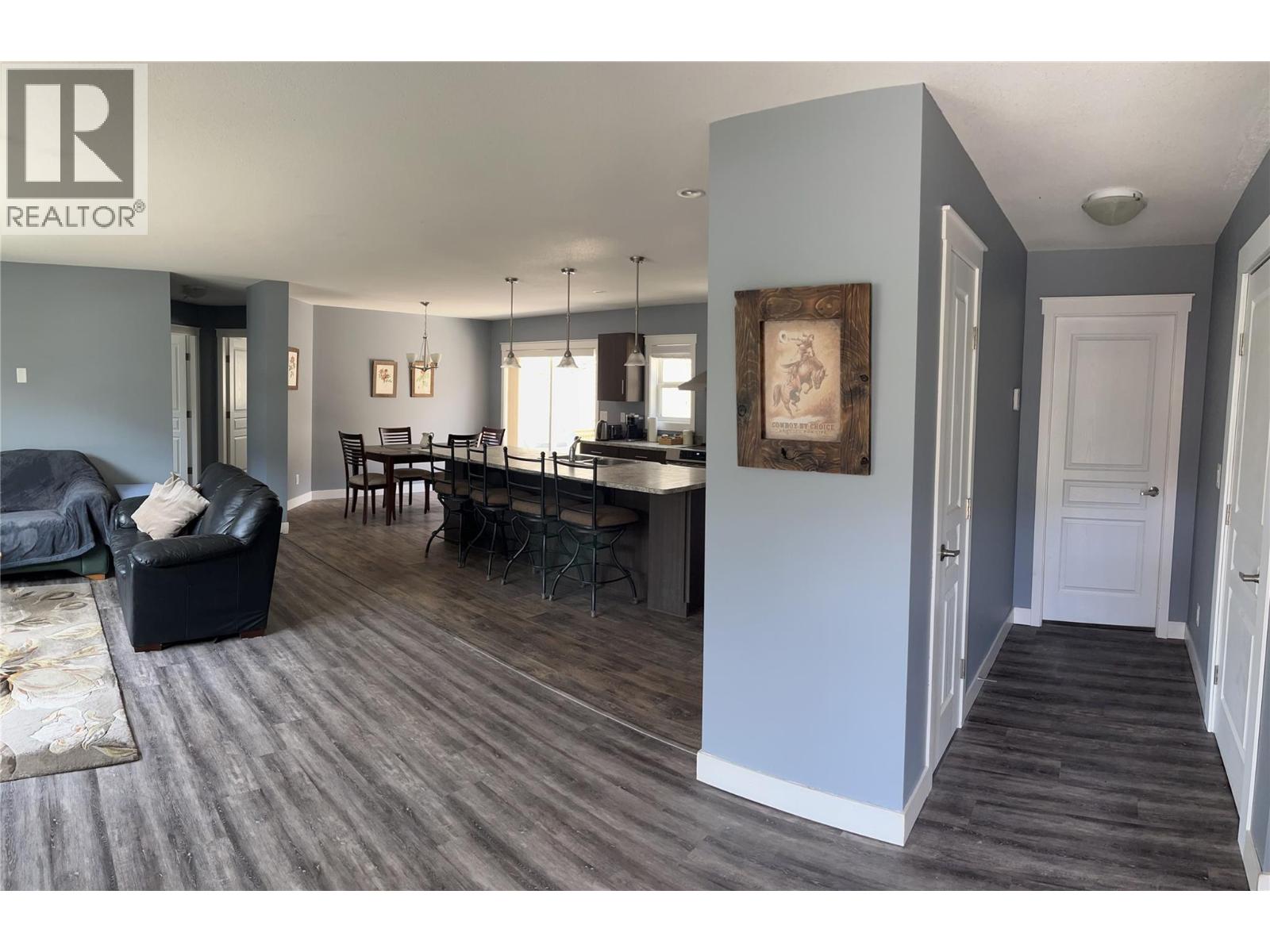 3815 33 Highway, Westbridge