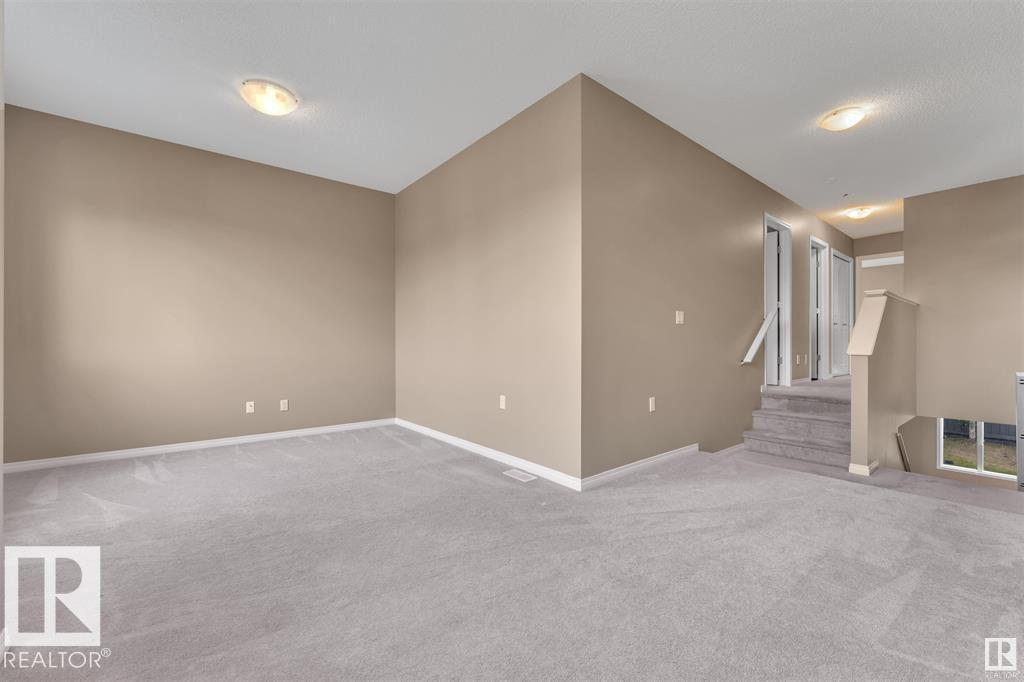 Photo 21 of 2587 Cole Cr Sw, Edmonton AB