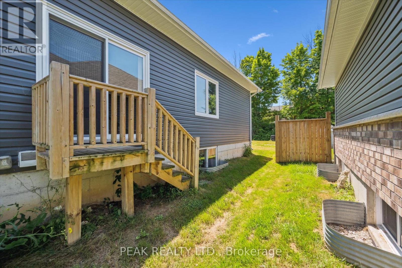 Photo 9 of 22 Ann Street S, Minto ON