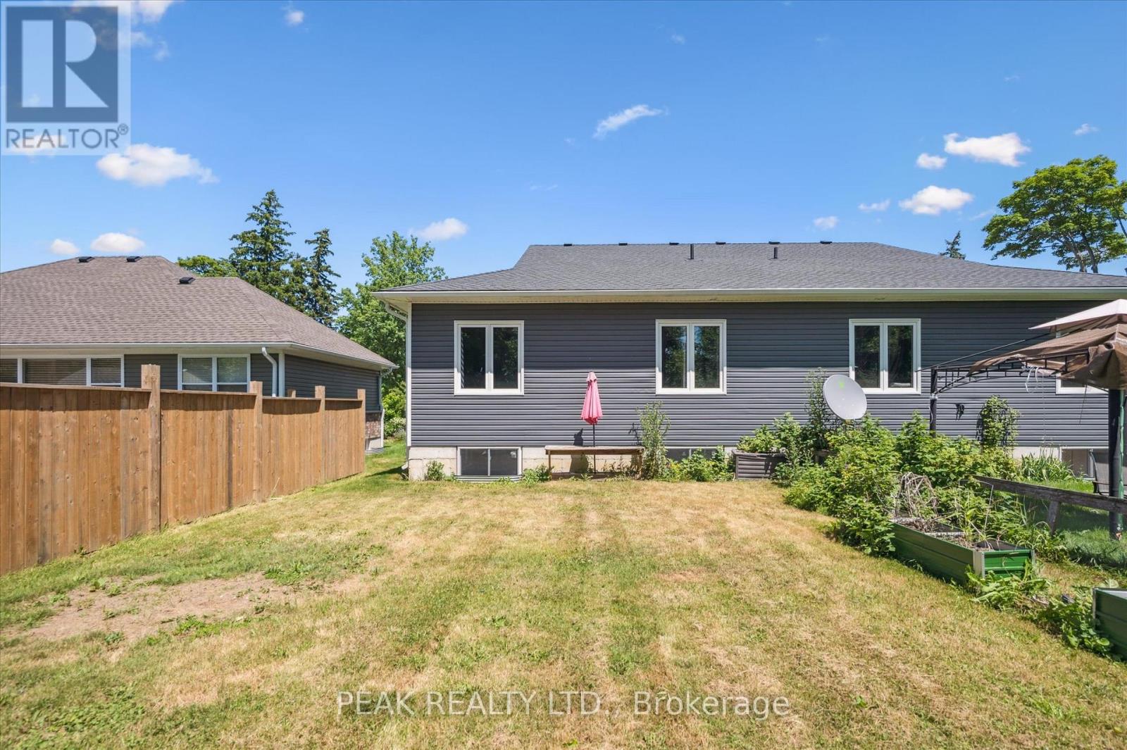 Photo 17 of 22 Ann Street S, Minto ON