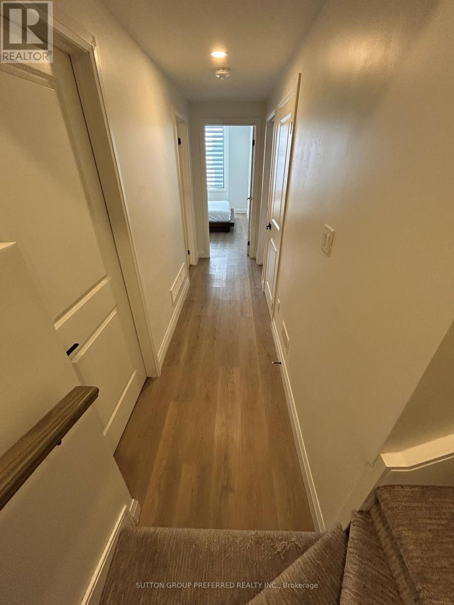 Photo 7 of 191 3900 Savoy Street, London South ON