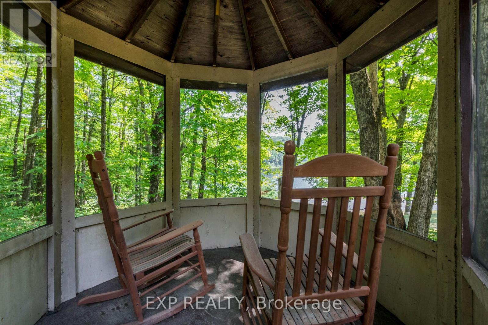 Photo 38 of 1867 Fraserburg Road, Bracebridge ON