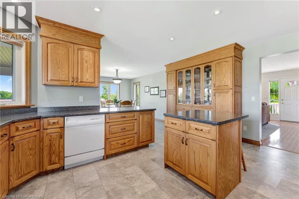 Photo 14 of 533 Marshall Road, Haldimand County ON