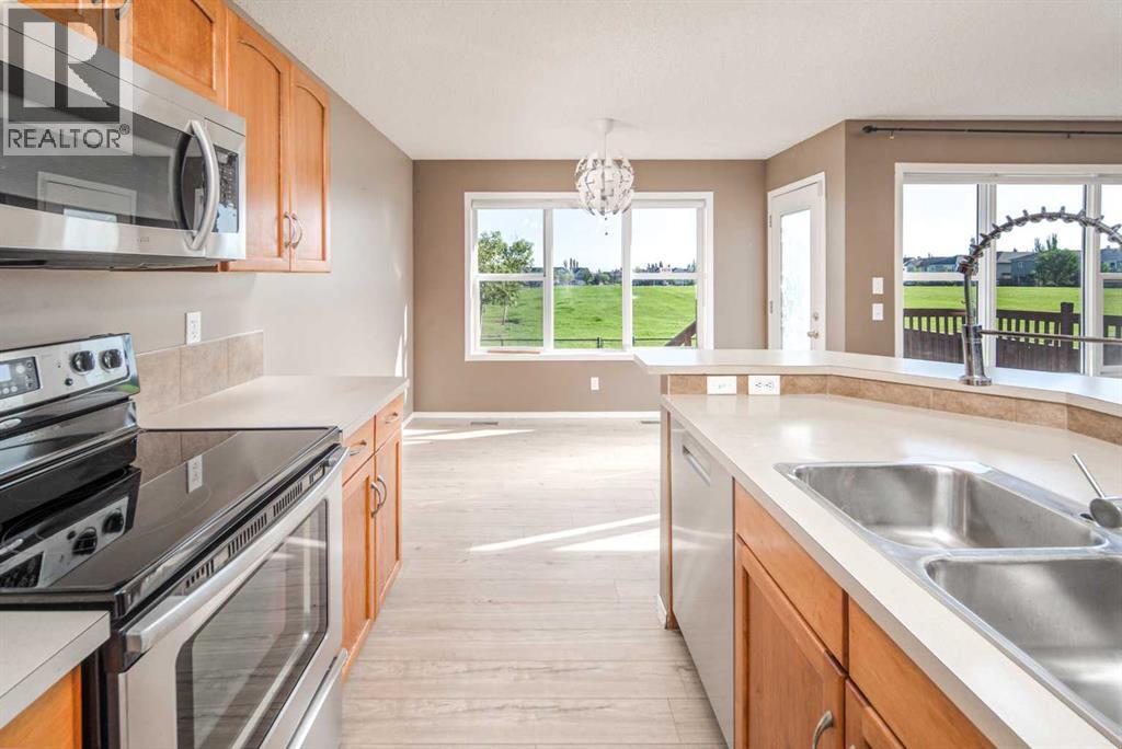 Single Family House for Sale in  Copperfield Common SE Copperfield Calgary 