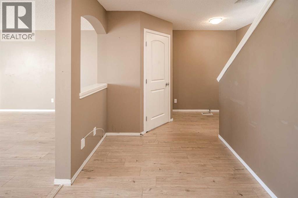 Single Family House for Sale in  Copperfield Common SE Copperfield Calgary 
