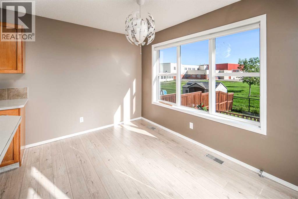 Single Family House for Sale in  Copperfield Common SE Copperfield Calgary 