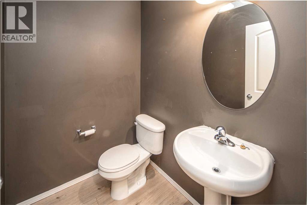 Single Family House for Sale in  Copperfield Common SE Copperfield Calgary 