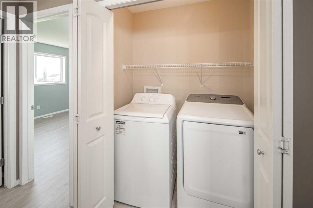 Single Family House for Sale in  Copperfield Common SE Copperfield Calgary 