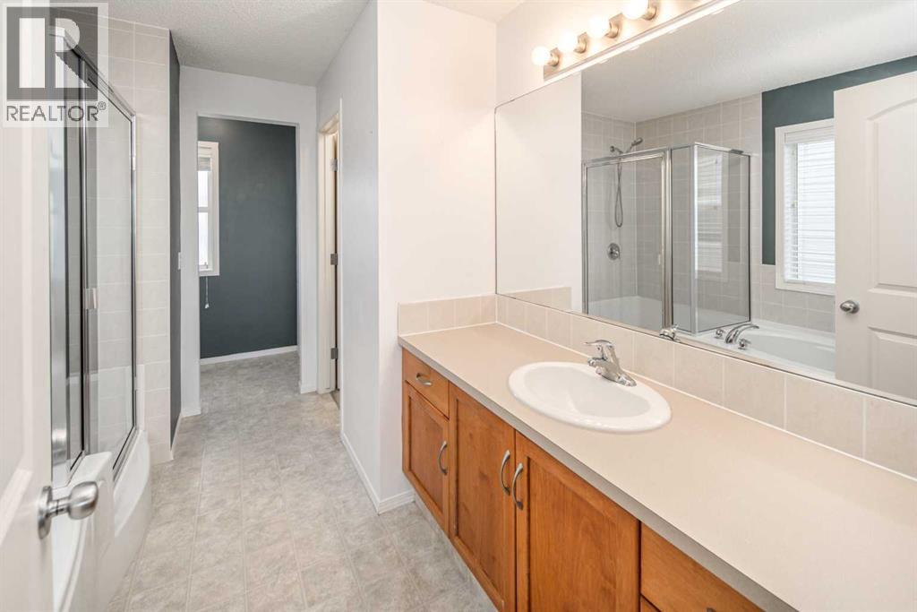Single Family House for Sale in  Copperfield Common SE Copperfield Calgary 