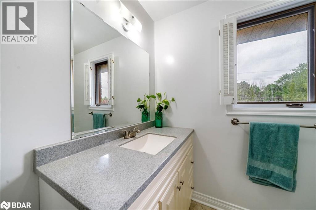 Photo 14 of 135 Victoria Street E, Alliston ON