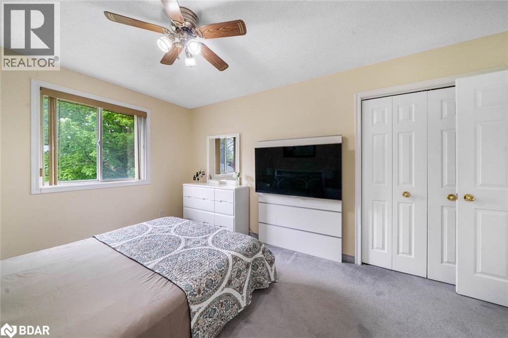 Photo 24 of 135 Victoria Street E, Alliston ON
