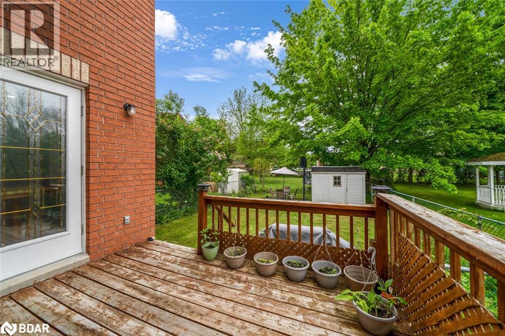 Photo 32 of 135 Victoria Street E, Alliston ON