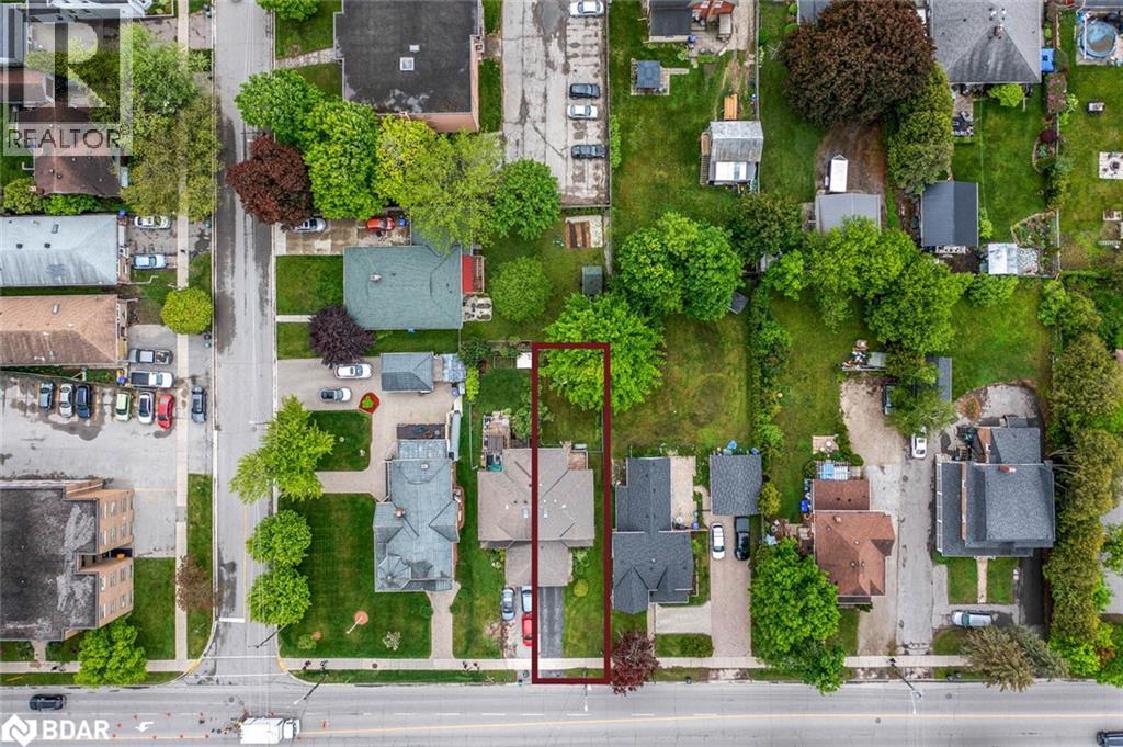 Photo 36 of 135 Victoria Street E, Alliston ON