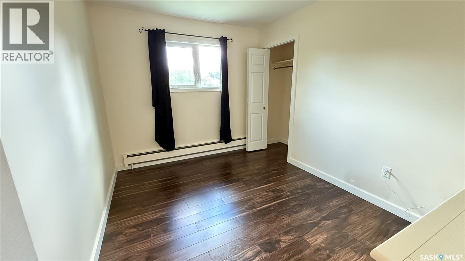 Photo 4 of 1 4 320 1st Street E, Meota SK