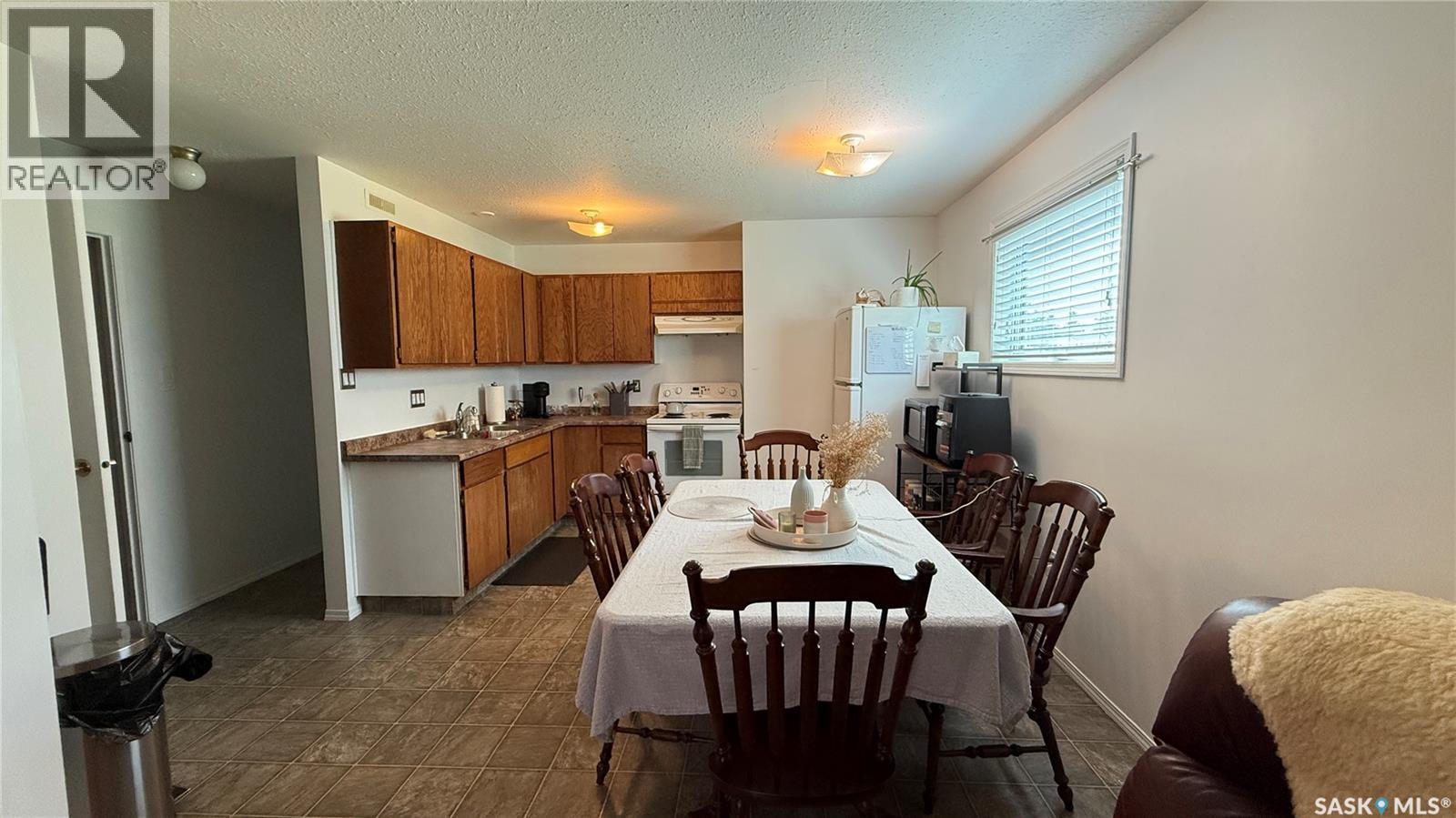 Photo 9 of 1 4 320 1st Street E, Meota SK