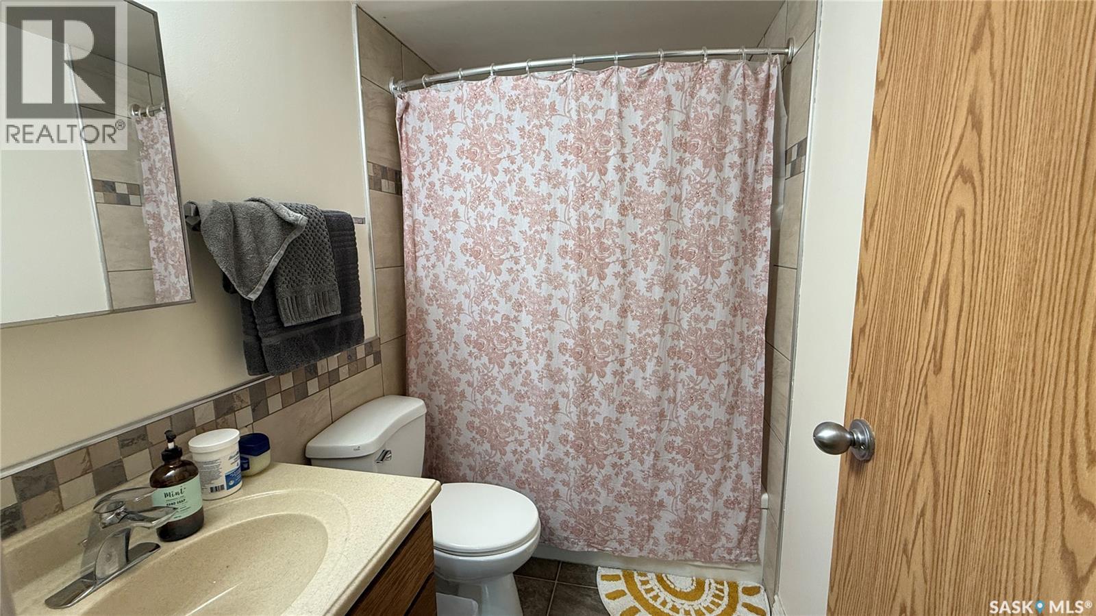 Photo 21 of 1 4 320 1st Street E, Meota SK