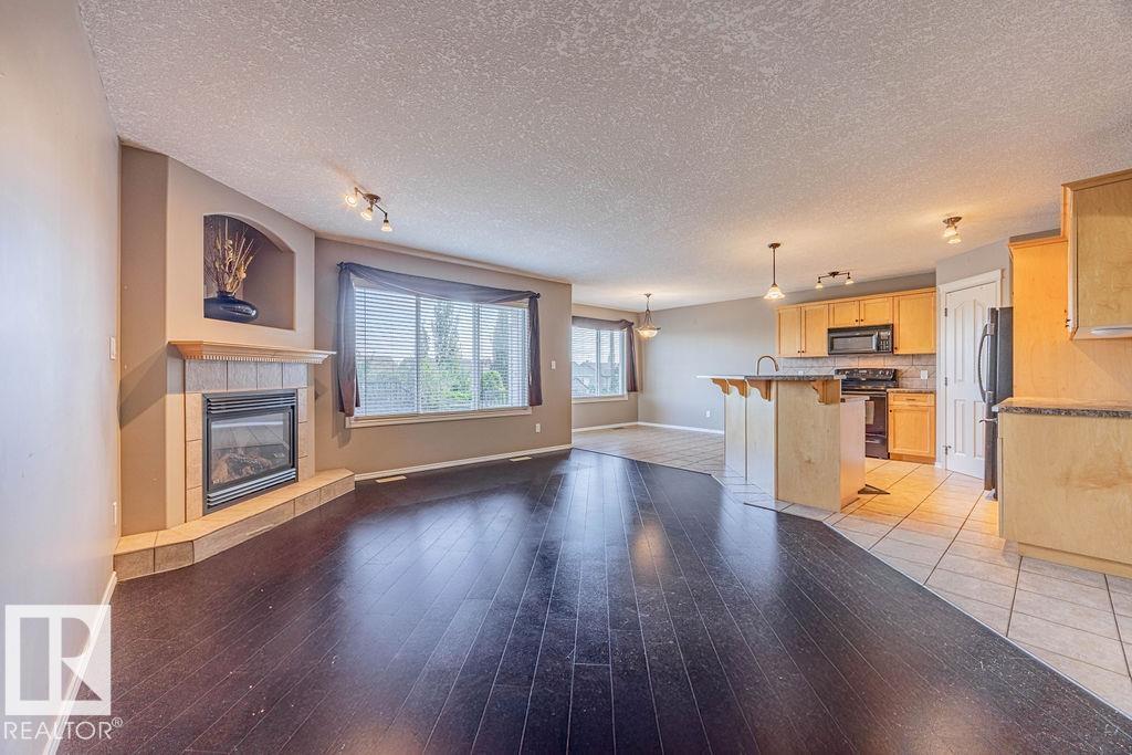 Photo 9 of 30 Cascade Cr, Sherwood Park AB