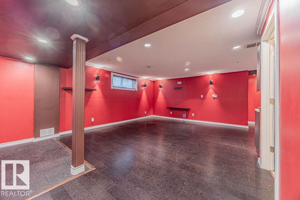 Photo 21 of 30 Cascade Cr, Sherwood Park AB