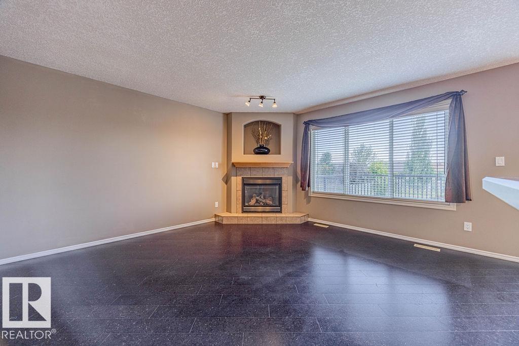 Photo 6 of 30 Cascade Cr, Sherwood Park AB