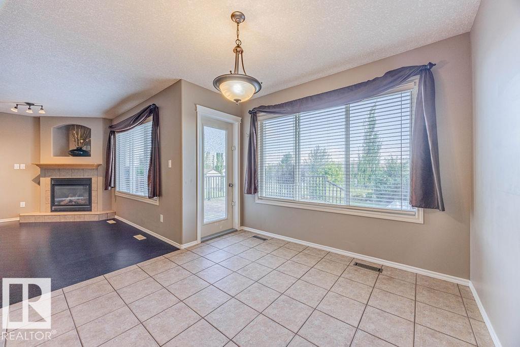Photo 17 of 30 Cascade Cr, Sherwood Park AB