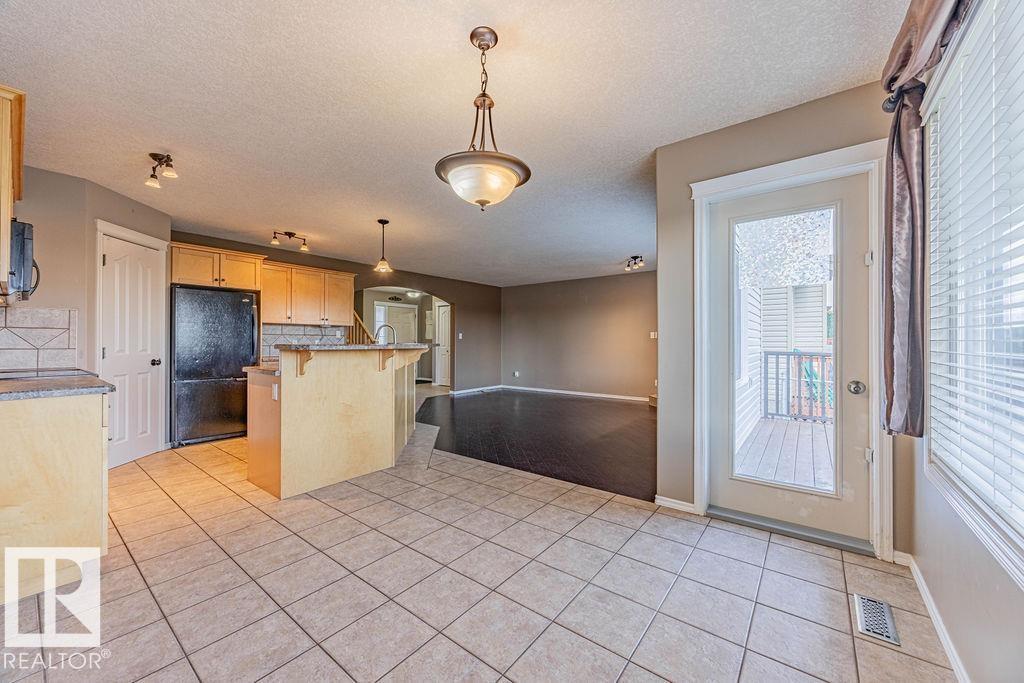 Photo 18 of 30 Cascade Cr, Sherwood Park AB