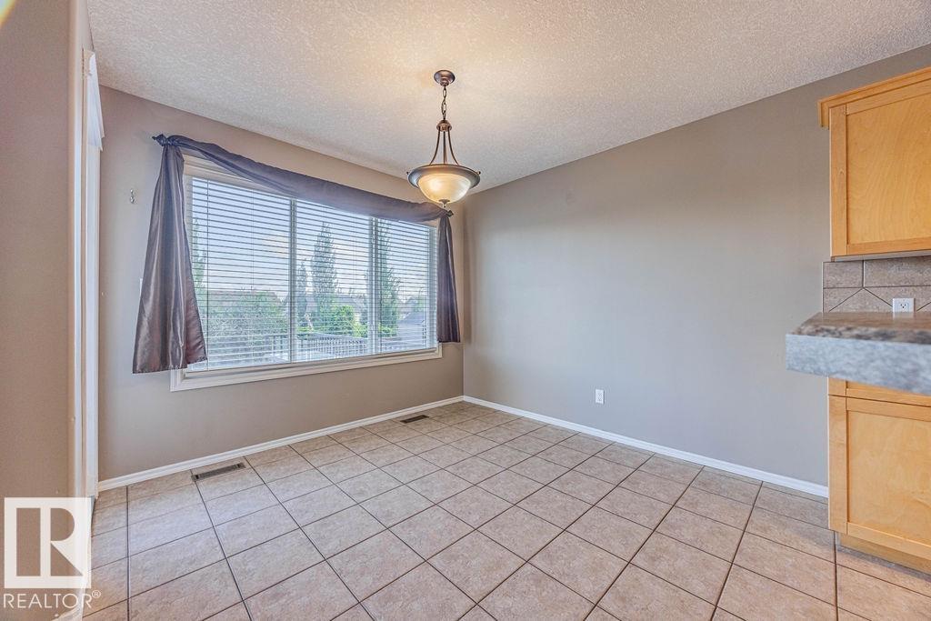 Photo 16 of 30 Cascade Cr, Sherwood Park AB