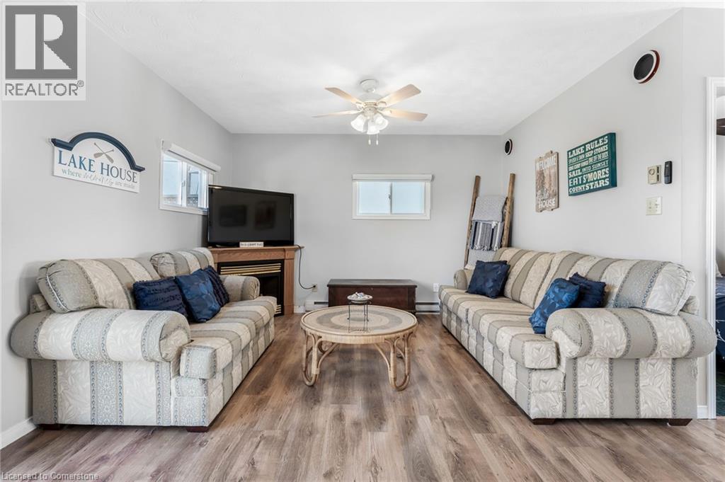 Photo 21 of 793 Lakeshore Road, Dunnville ON