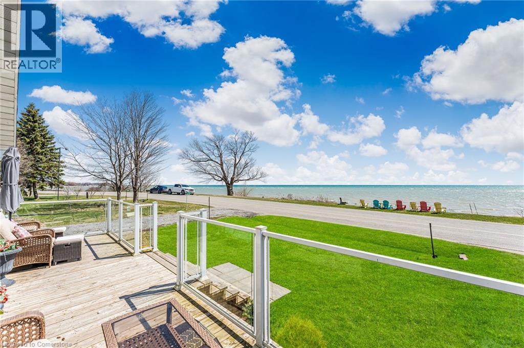 Photo 8 of 793 Lakeshore Road, Dunnville ON