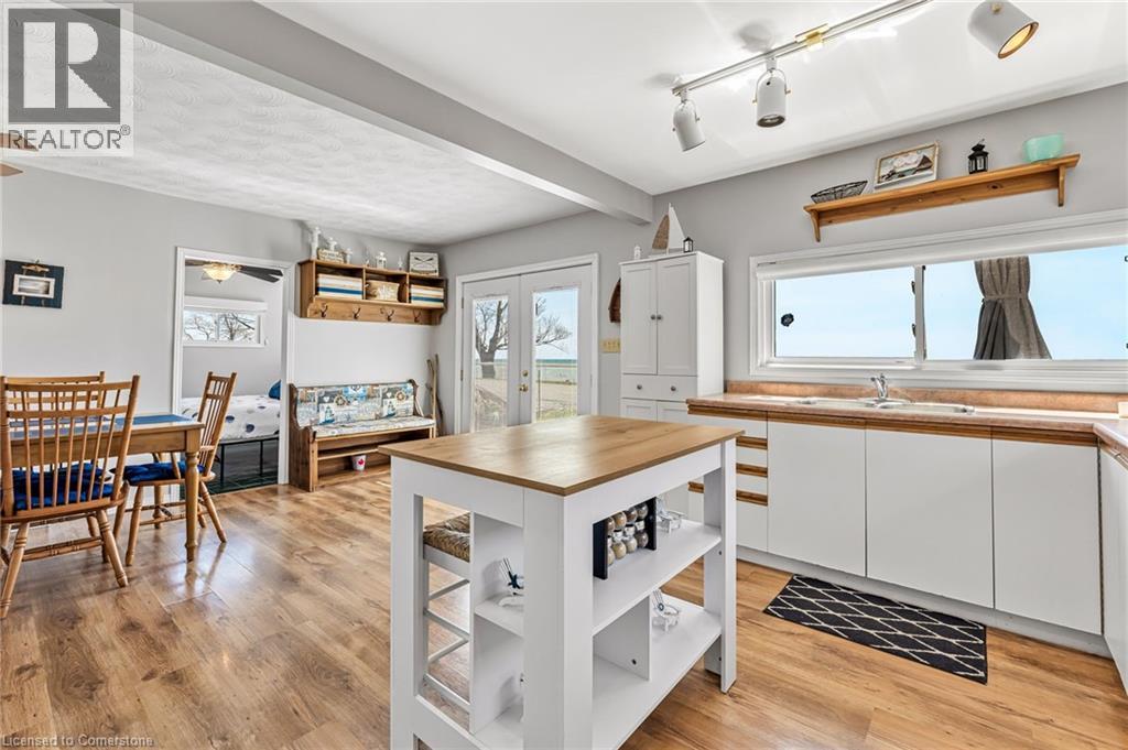 Photo 19 of 793 Lakeshore Road, Dunnville ON