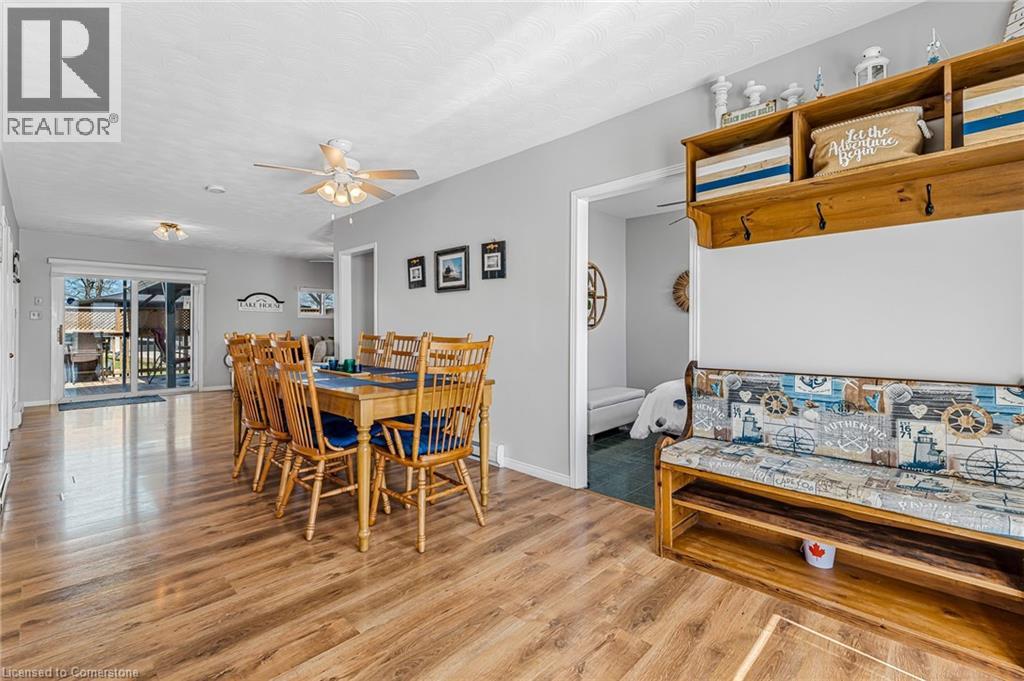 Photo 11 of 793 Lakeshore Road, Dunnville ON