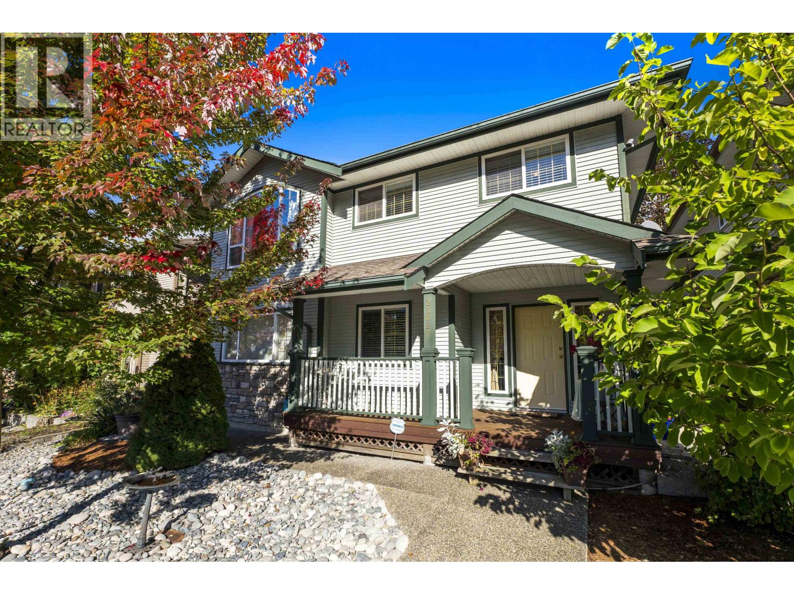 Photo 3 of 23887 117 B Avenue, Maple Ridge BC