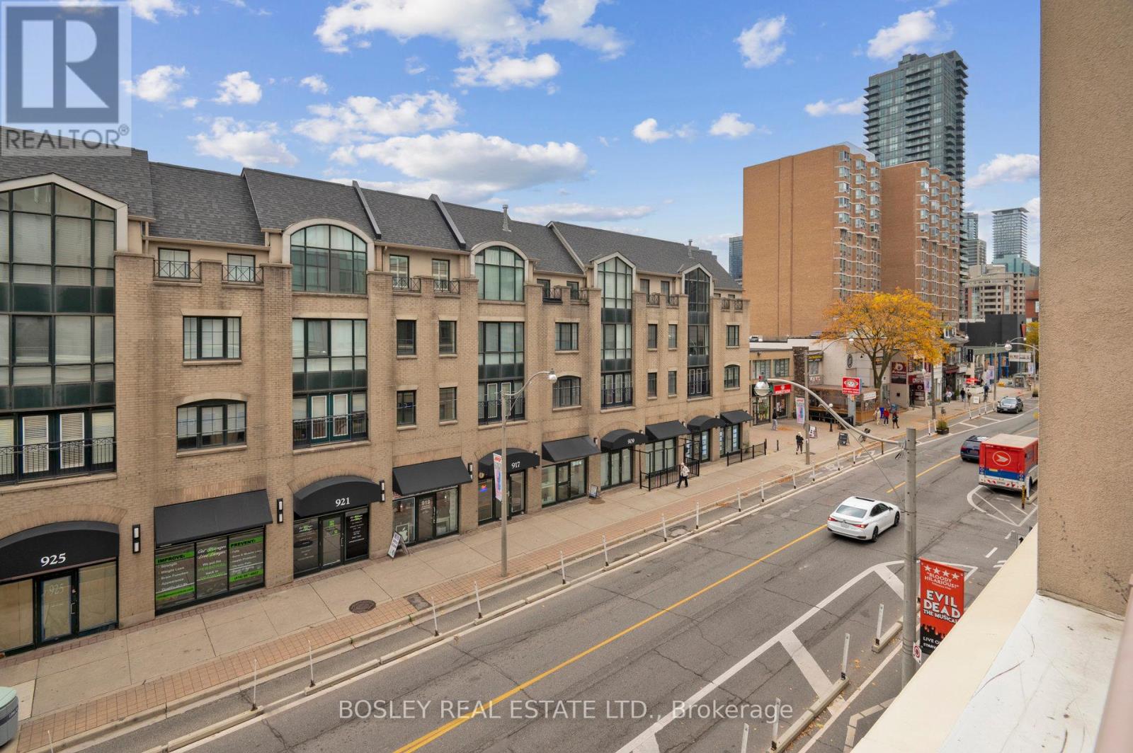Photo 16 of 301 980 Yonge Street, Toronto ON