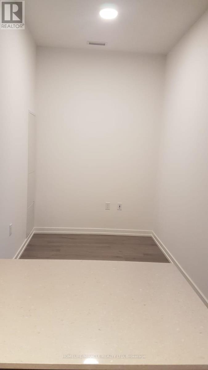 Photo 6 of 311 20 Tubman Avenue, Toronto ON