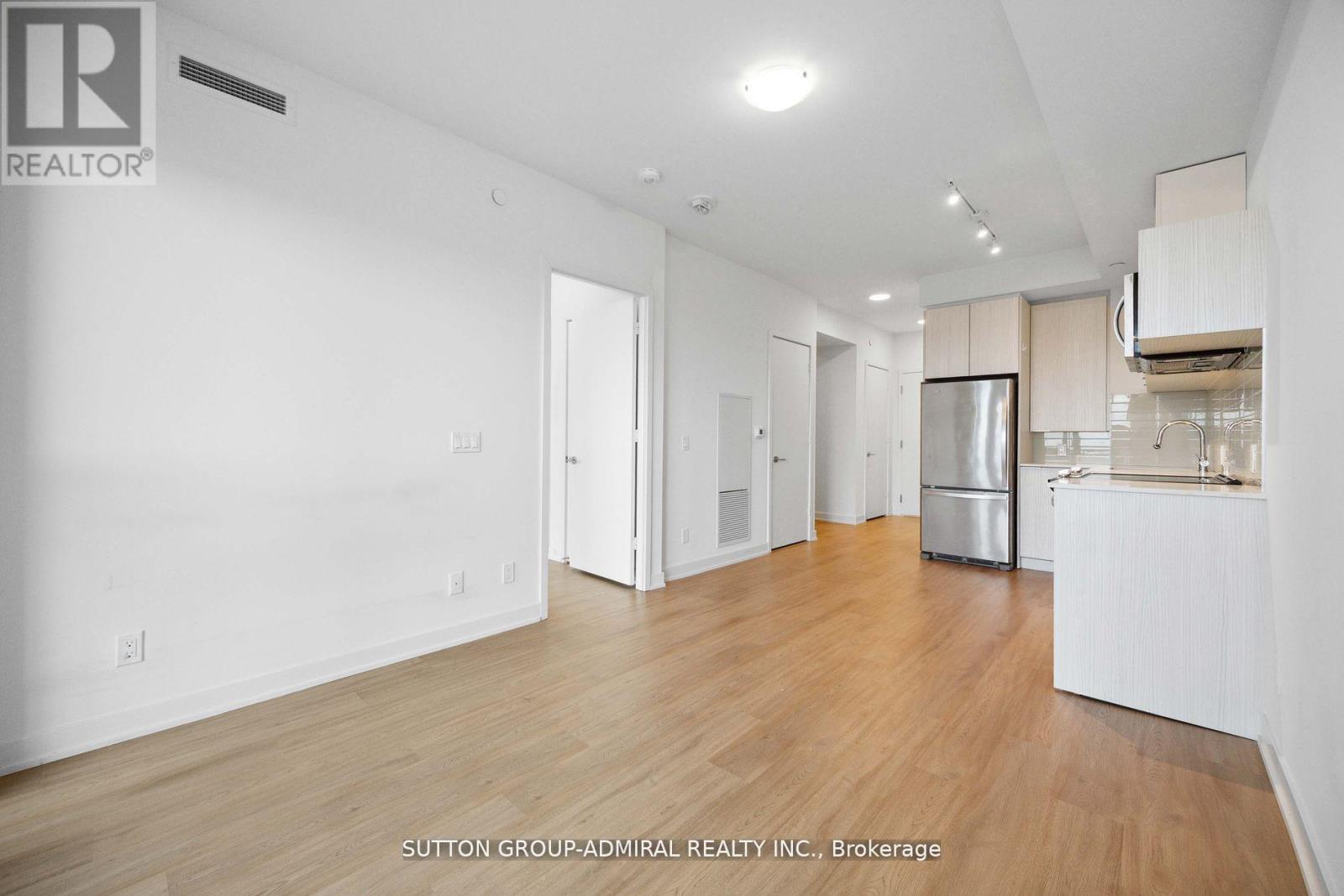 Photo 11 of 914 10 Deerlick Court, Toronto ON