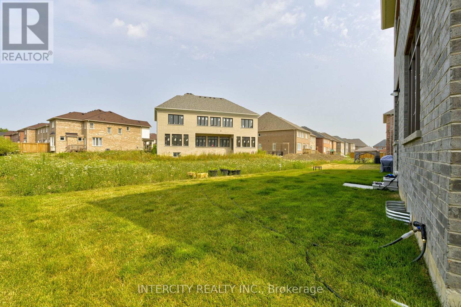 Photo 50 of 58 Dotchson Avenue, Caledon ON