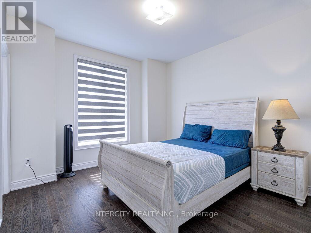 Photo 41 of 58 Dotchson Avenue, Caledon ON
