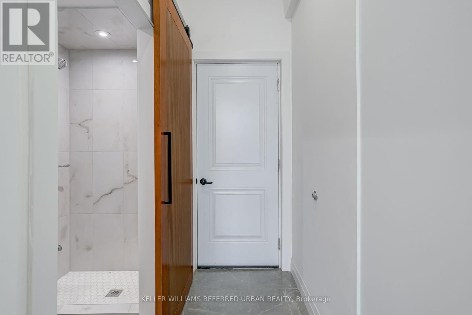 Photo 14 of 499 Danforth Avenue, Toronto ON